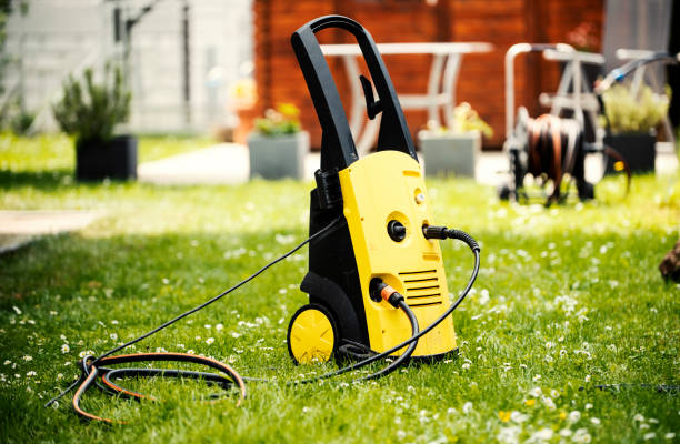 Best Animal Enclosure Cleaning  in Osage Beach, MO